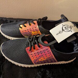 SoleMates Holographic Tennis Shoes, Size 7